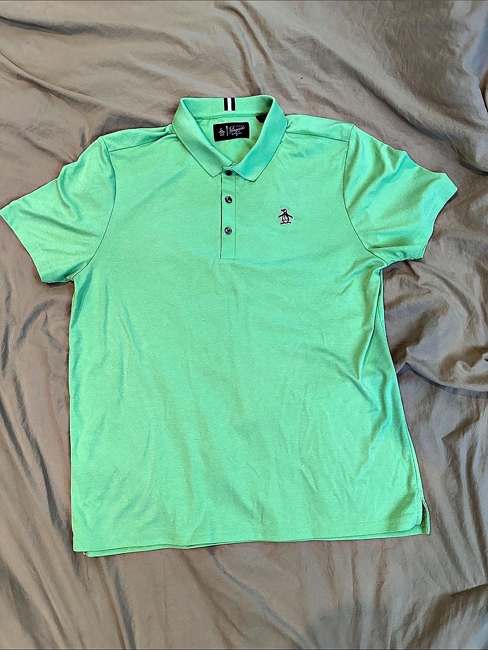 Penguin Men's Green Polo Size Large Like New